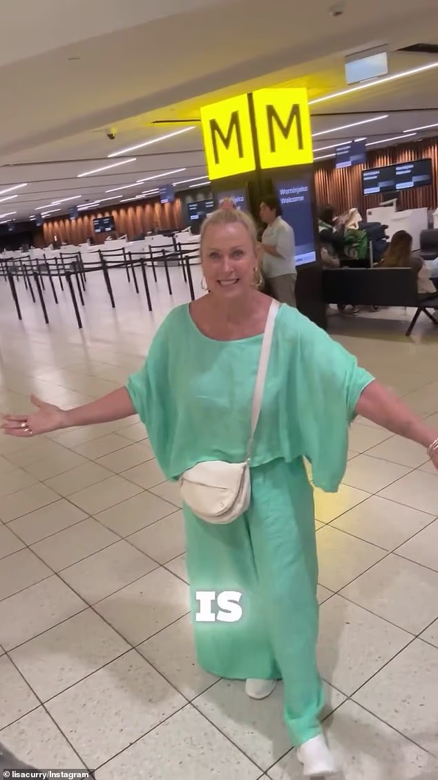 Lisa je tada preuzela na sebe osloboditi svoj unutarnji supermodel i pokazati svoju odjeću dana, jednu od mnogih koje je spakirala za bijeg