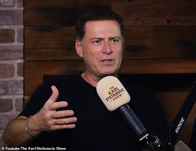 Voditelj emisije o doručku, 51, objavio je video para u utorak, rekavši da je Robinson, čije je pravo ime Stephen Yaxley-Lennon, 'krajnji disruptor'