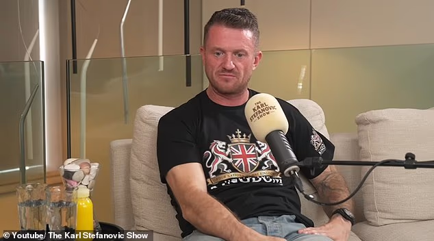 Robinson je rekao da je postao 'lik mržnje' i vjeruje da govori u korist onih koji se boje učiniti isto