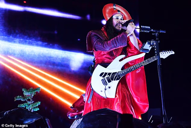 Pusti malo starog! Empire Of The Sun u srijedu se uvelike oslanjao na bendov album Ask That God iz 2024. – no još je bilo vremena za favorite obožavatelja poput We Are The People