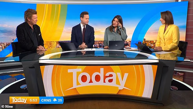Njegova suvoditeljica Sarah Abo slomila se kad je objavila vijest uživo u eteru u petak ujutro nakon porasta nagađanja o njegovoj budućnosti na Channel Nine