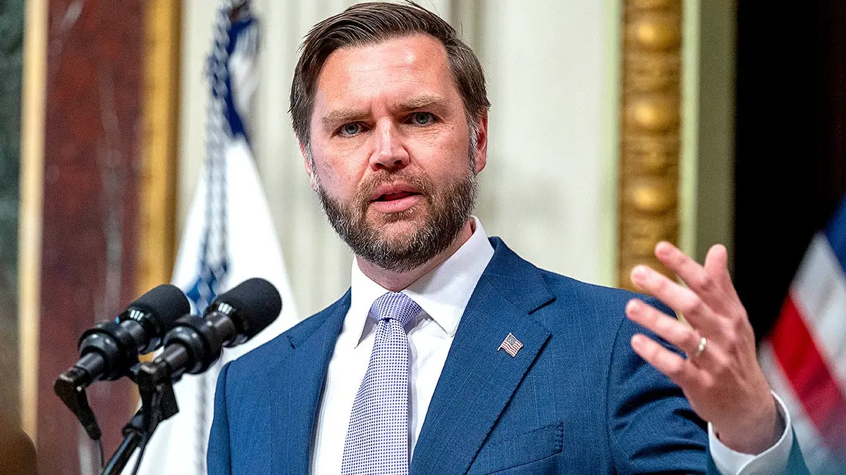 Potpredsjednik JD Vance govori tijekom konferencije protiv prijevara u Bijeloj kući.