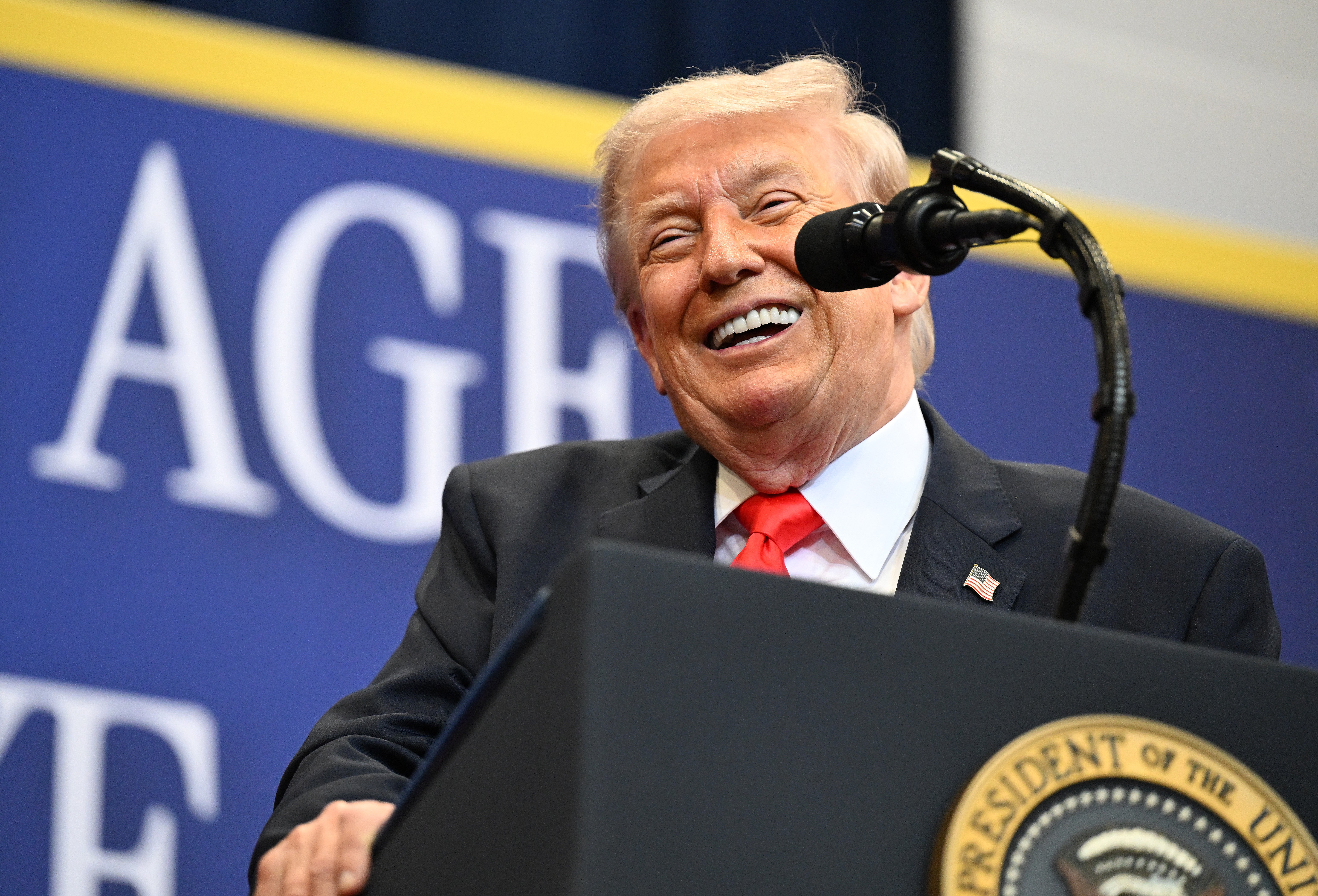 Nalog visokog suda najnoviji je razvoj pomame za preinačenjem okruga koja je dio šireg nastojanja predsjednika Donalda Trumpa da pokuša zadržati tanku republikansku većinu u Zastupničkom domu na izborima u studenom