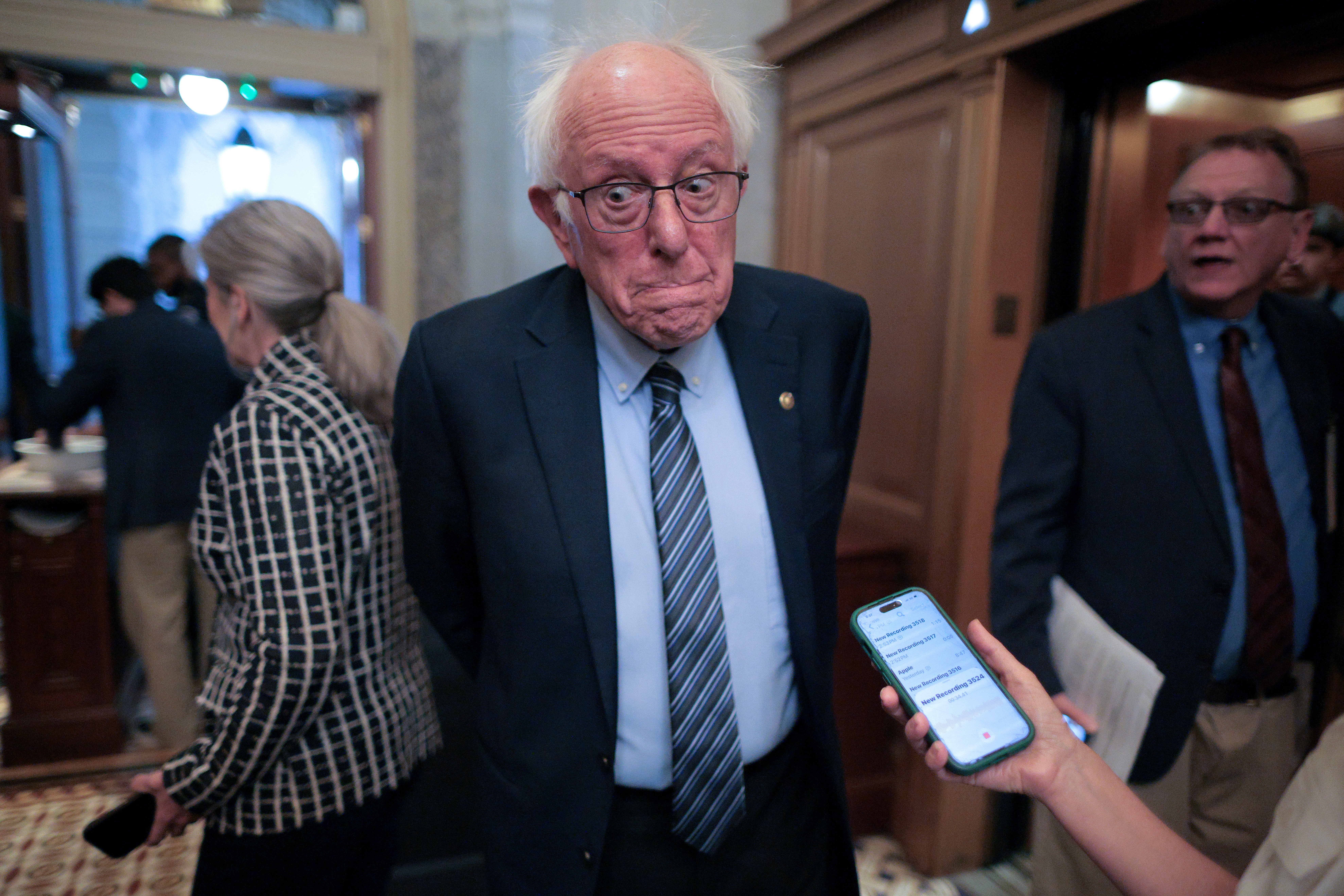 Senator Bernie Sanders (I-Vt.) glasno je branio Platnera, političkog štićenika.