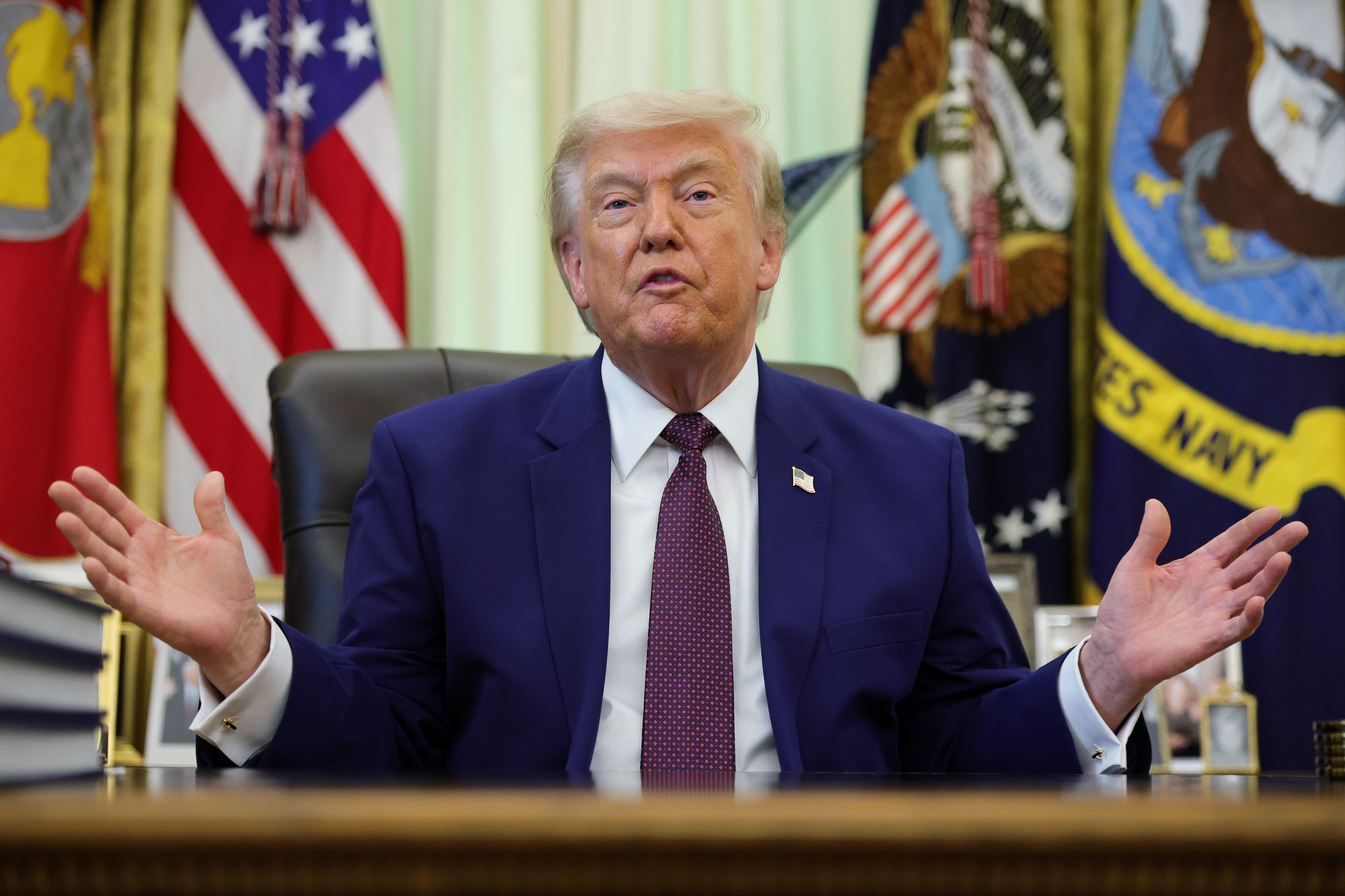 Unatoč tome što rejting predsjednika Donalda Trumpa nastavlja padati nakon 500 dana na vlasti