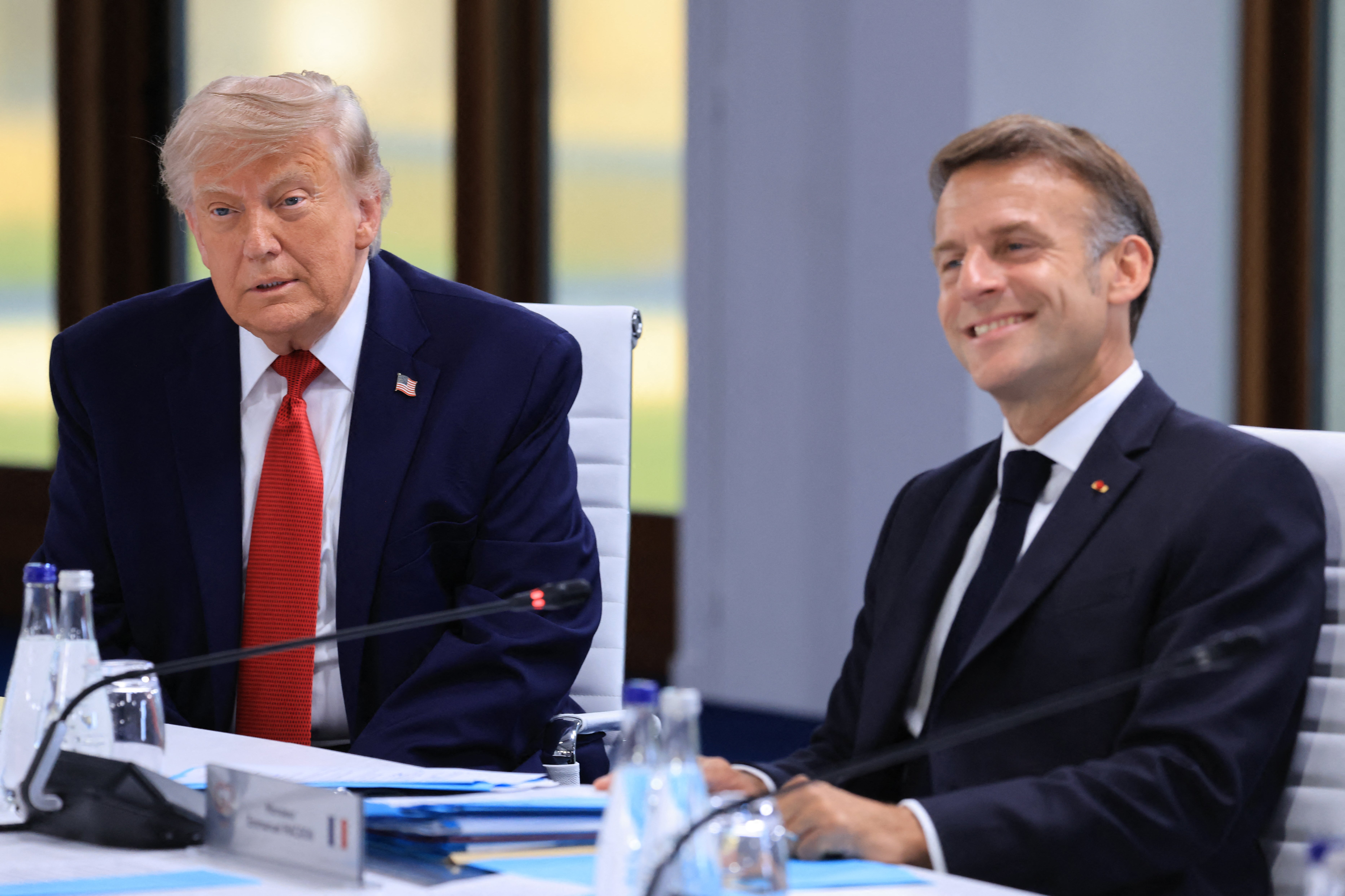 Trump je svoj dekret donio otprilike u isto vrijeme kada se sastao s čelnicima G7 u Francuskoj