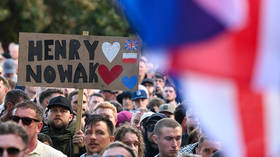 Bijes u Velikoj Britaniji: Ubojstvo Henryja Nowaka i prosvjedi koji su uslijedili (VIDEO, FOTO)