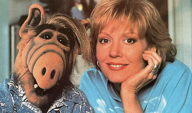 Anne Schedeen umrla u 77. godini: Preminula legendarna TV glumica najpoznatija po ulozi majke u ALF-u