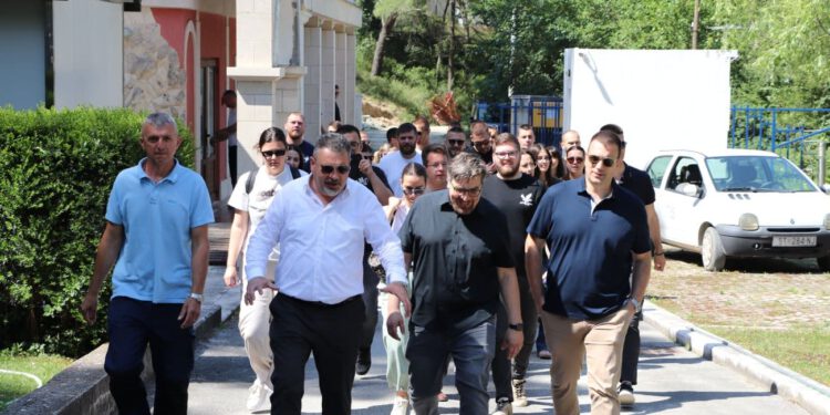 Budućnost splitskog inženjerstva na izvoru Jadra: Studentima FGAG-a vrata otvorio direktor VIK-a Ivica Perić