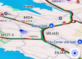 Crveni se Split: Četiri auta sudarila se na Domovinskog rata. Nevrijeme i kiša paralizirali promet u cijeloj splitskoj okolici