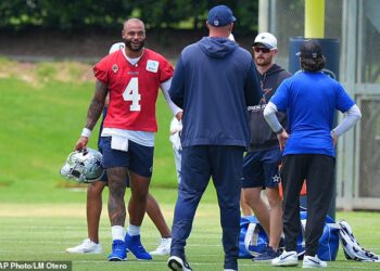 Dak Prescott nagovještava ‘stres’ zbog šoka zbog razlaza sa zaručnicom Sarah Jane Ramos koji je utjecao na njegovo zdravlje po povratku u Cowboyse