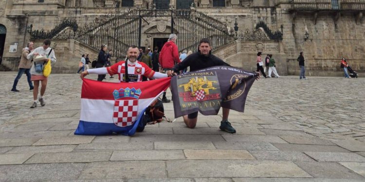 Dalmatinski veterani stigli na kraj slavnog Camina: Završilo hodočašće dugo 22 dana
