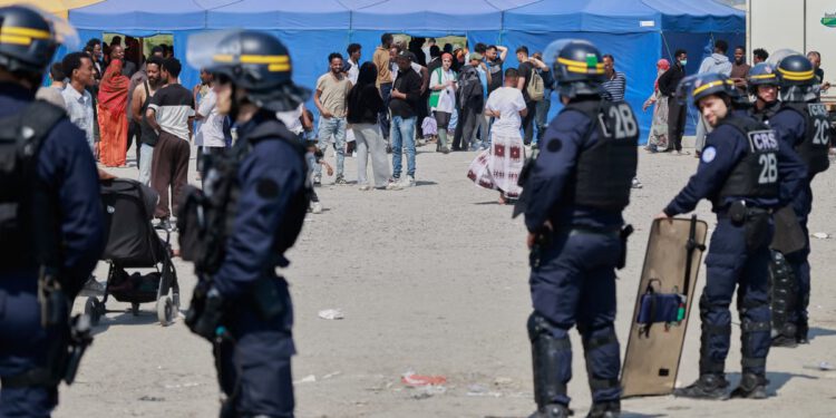 EU postiže dogovor o migraciji za više deportacija i pritvorskih centara u inozemstvu