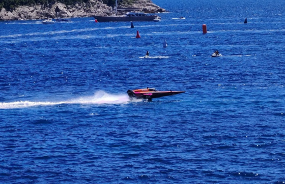 Električne jurilice ponovno zavladale Dubrovnikom: Danas se vozi finale E1 utrke (FOTO/VIDEO)