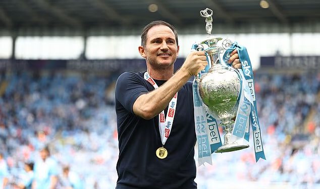 Frank Lampard prekinuo je nagađanja o svojoj budućnosti potpisivanjem novog ugovora s Coventryjem