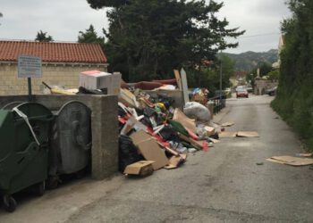 Franković o zatrpanim spremnicima: Odgovornost je na svakome od nas, pokrenuli smo postupak za sankcioniranje neodgovornih