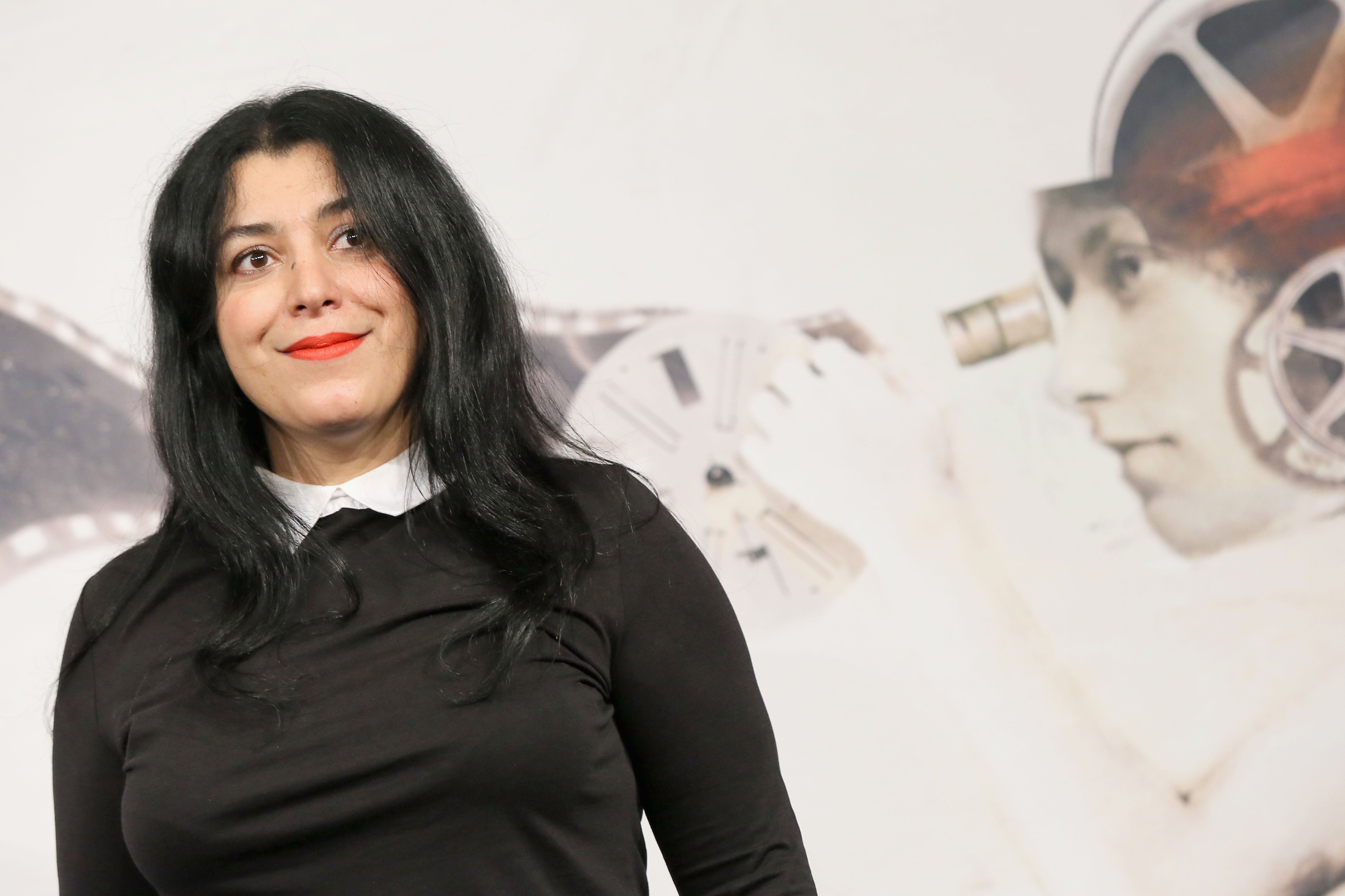 Satrapi je preminula 'od tuge', rekla je njezina obitelj, godinu dana nakon gubitka supruga