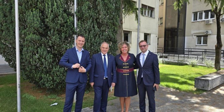 Gradska glazba Makarska kod župana Bobana