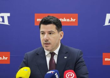 Grmoja: ‘Banke ostvarile gotovo tri milijarde eura dobiti, a Vlada nametima udara na paušalne obrtnike’