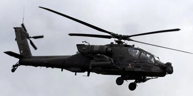 Helikopter američke vojske se navodno srušio, ali Trump kaže da su ‘piloti dobro’