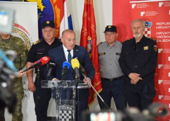 Hrvatski vatrogasci spremni za požarnu sezonu 2026.: U pripravnosti 6 kanadera i 5.000 ljudi