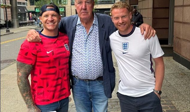 Jeremy Clarkson poklanja dvije ulaznice za Svjetsko prvenstvo sretnim navijačima Engleske uoči okršaja Gane u Bostonu