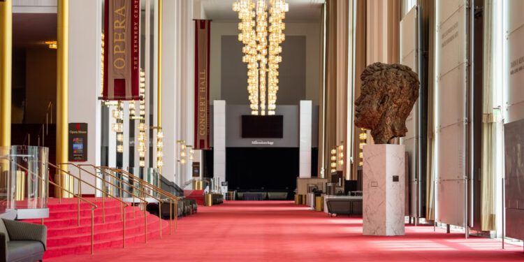 Kennedy Center kaže da će odgoditi zatvaranje zbog renoviranja – ali ne rezervira nikakve nove predstave