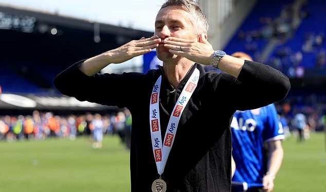 Kieran McKenna napušta Ipswich: menadžer najavljuje da napušta nogomet u velikom šoku unatoč tome što je klub vratio u Premier ligu