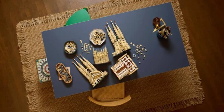 Komplet LEGO Sagrada Família trebao je izaći godinama