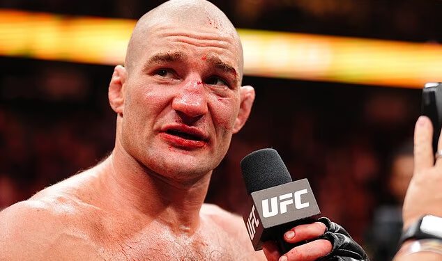 Kontroverzni UFC prvak tvrdi da mu je ZABRANJEN nastup u Bijeloj kući jer je ‘ismijavao Izrael i Jeffreya Epsteina’