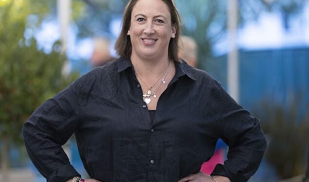 Miranda Hart kaže kako se nada da je generacija Z shvatila da je slava ‘besmislena’ nakon što je patila od kroničnog zdravstvenog stanja nakon snimanja filma Celebrity Traitors