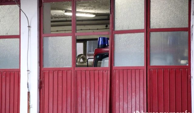 Mostar: Gorjela napuštena kuća, električne instalacije u stanu i motor lifta