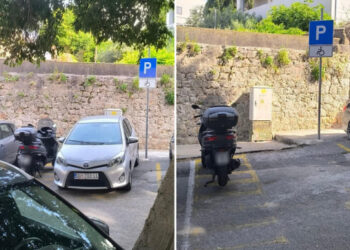 Nemojte ovo raditi: Osoba s invaliditetom jedva je uspjela izaći iz automobila zbog nepropisno parkiranog motocikla