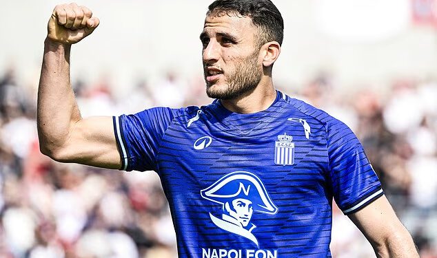 Novi dečki iz Premier lige krenuli su u susret alžirskom veznjaku koji je također bio na radaru Sunderlanda i Leedsa: POGLEDAJTE PRIJENOSNI PROZOR