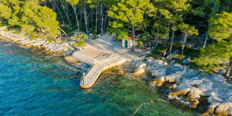 Otvara se plaža Bene u Splitu, no treba biti oprezan!