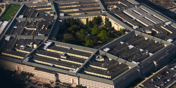 Pentagon u djelomičnom zatvaranju zbog incidenta s opasnim materijalom