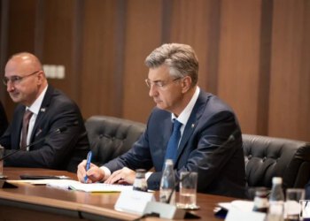Plenković o Penavinoj deklaraciji: ‘Što imate atraktivnije ideje i izjave, to ste medijski vidljiviji’