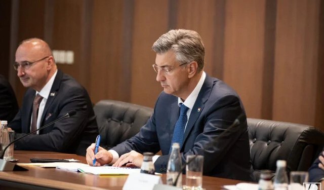 Plenković o Penavinoj deklaraciji: ‘Što imate atraktivnije ideje i izjave, to ste medijski vidljiviji’