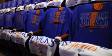 Policajci su ubili ženinog psa dok je slavila prvenstvo New York Knicksa