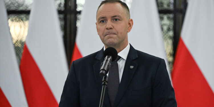 Poljski ‘prag boli’ probio se nakon što je Zelensky odao počast nacističkim suradnicima – predsjednik (VIDEO) — RT World News