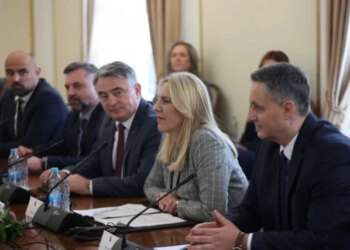 Predsjedništvo BiH odbilo proračun za 2026. godinu: Cvijanović za, Komšić protiv, Bećirović suzdržan