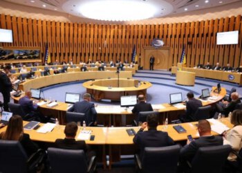 Prekinuta sjednica Doma naroda, na čekanju zakoni važni za otvaranje pregovora s EU