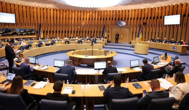 Prekinuta sjednica Doma naroda, na čekanju zakoni važni za otvaranje pregovora s EU