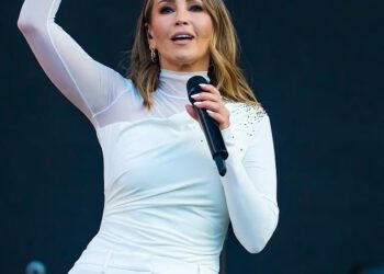 Rachel Stevens iz S Cluba nekoć je proglašena najseksi ženom na svijetu… sada kaže da ne može dobiti spoj!