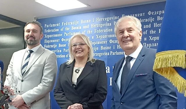 Revizori kod Lidije Bradare pronašli Audi A8 vrijedan 157.679 KM koji nije u funkciji