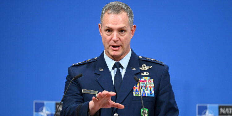 Rusija ne traži sukob – najviši general NATO-a — RT World News