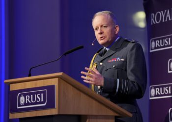 Rusija prijeti Velikoj Britaniji na najvišoj razini od Hladnog rata, upozorava zapovjednik vojske