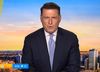 Sarah Abo uplakana objavljuje da je Karl Stefanovic napustio emisiju Today i Channel Nine uživo nakon posljedica njegovog kontroverznog intervjua s Tommyjem Robinsonom: ‘Voljela bih da ne završava ovako’