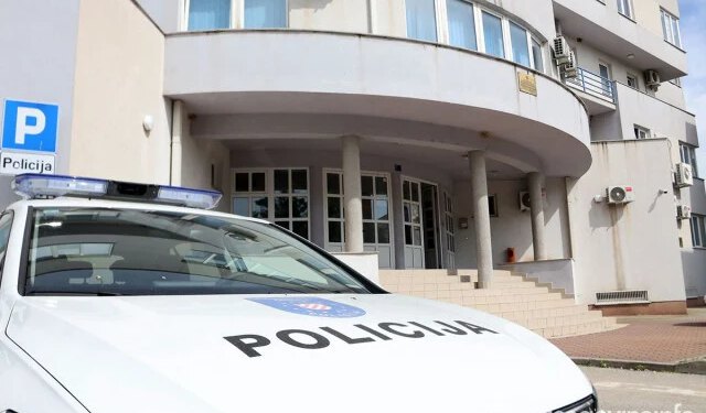 Šest osoba ozlijeđeno u prometnoj nesreći u Grudama