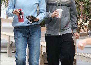 Sin Jennifer Garner, Samuel, 14, zamalo ju je nadvisio na izletu u LA-u… nakon njezine velike počasti bivšem Benu Afflecku za Očev dan